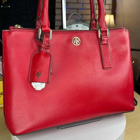 Tory Burch Handbags - 💥TORY BURCH - Red Leather Robinson Double Zip Tote - GY933